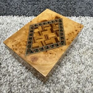 Gargiulo Salvatore Inlaid Wood Trinket Box Italy (3.25"x4-3/8") RARE